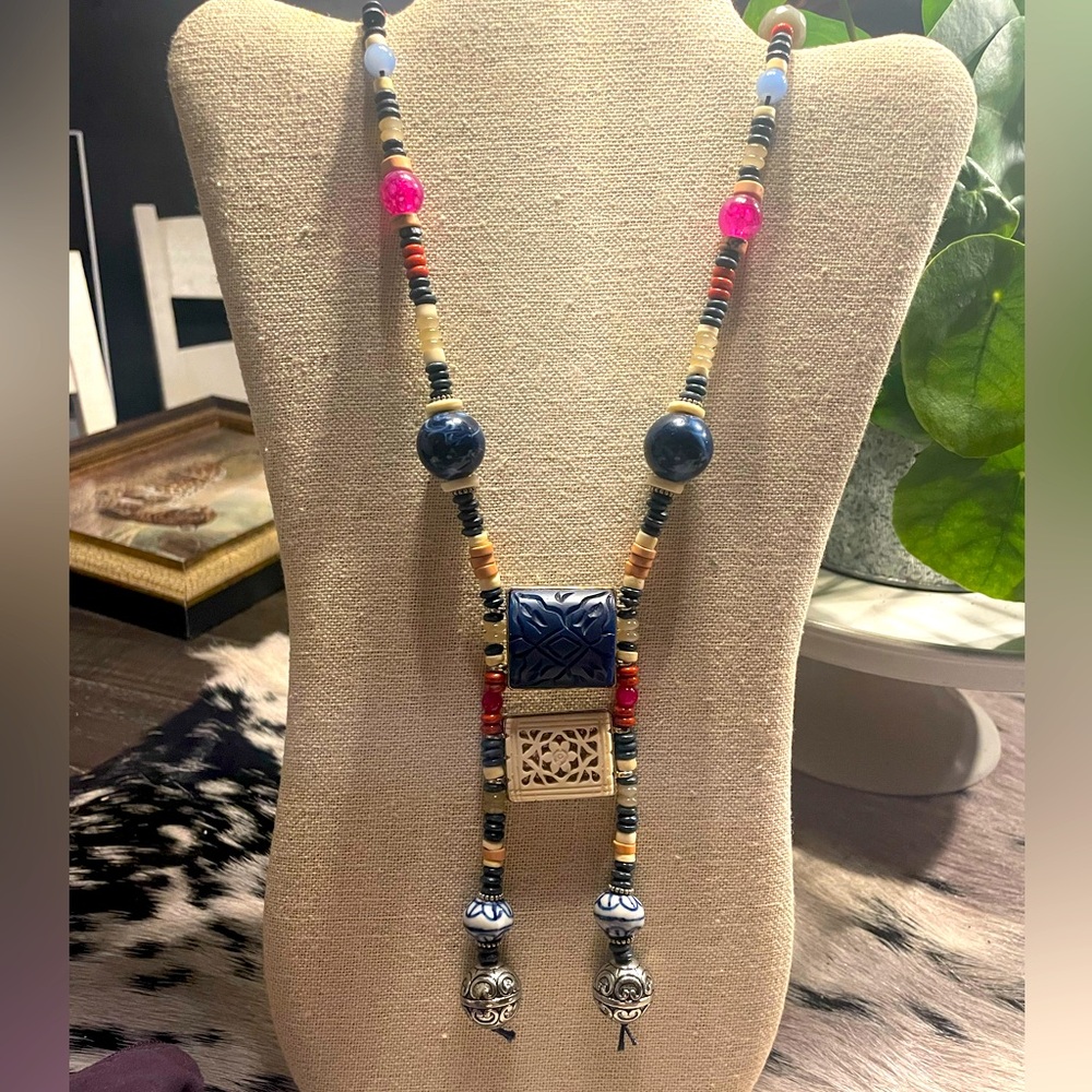 Chico’s necklace